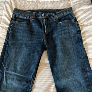 Mens Levi Jeans Size 32 x 32